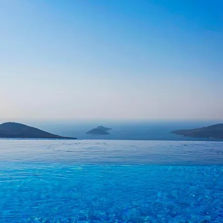 Sleeps 6 Pool Air Con Wifi Villa *